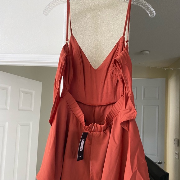 Fashion Nova Bahama Mama Romper - Picture 5 of 5